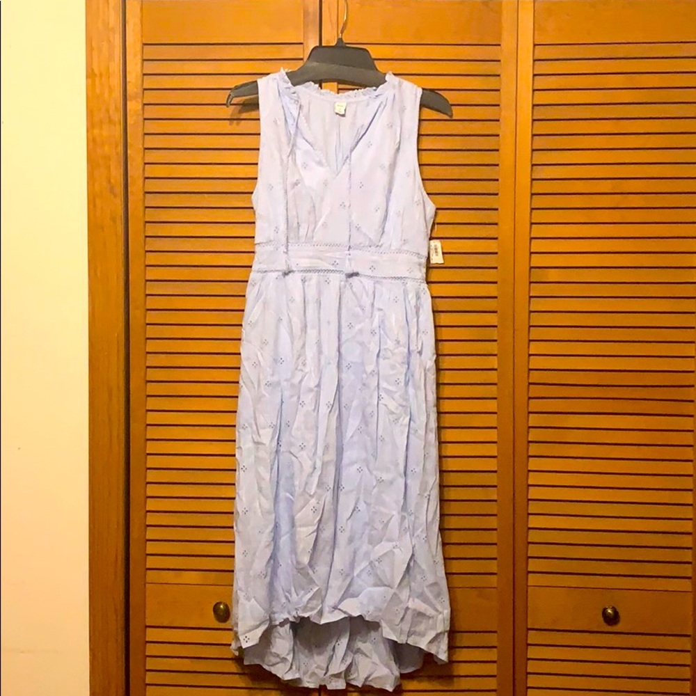Light blue eyelet dress 🔸